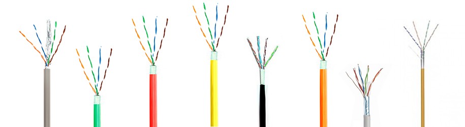FTP kabel aansluiten op een afgeschermde connector of wandcontactdoos?